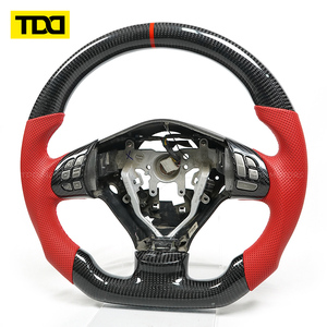 Volante de Fibra de Carbono TDDl con Cuero Perforado Rojo, Marca y Costuras Centrales Rojas, Compatible con Toyota 86 Subaru BRZ STI Personalizado - Product Image 4