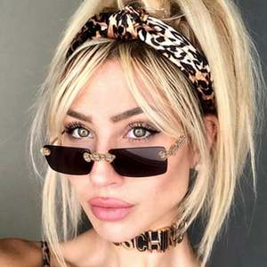 Nouveautés Mode Lunettes de soleil métalliques sans monture de luxe Lunettes de soleil sans monture pour femme UV400 Lunettes de soleil rectangulaires en strass pour femme 2021 - Product Image 2