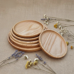 Plato Redondo de Madera para Servir, Diseño Minimalista Hecho a Mano, Patrón de Grano de Madera Natural, Platos y Vajillas - Product Image 5