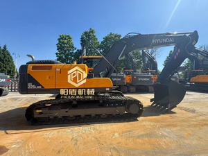 Excavatrice Hyundai HX225-9S d'occasion de haute qualité, en bon état, en provenance de Corée, à vendre à bas prix – Matériel de terrassement Hyundai - Product Image 4