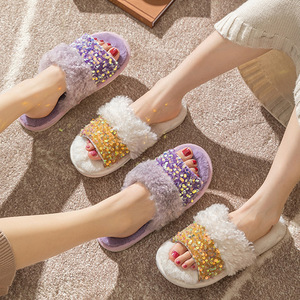 Nouvelles Pantoufles d'Intérieur Moelleuses pour <span class=keywords><strong>Femme</strong></span>, en Coton Doux à Fourrure avec Paillettes et Semelle Extérieure en TPR, pour l'Hiver – Vente Transfrontalière <span class=keywords><strong>Amazon</strong></span>/Instagram - Product Image 2