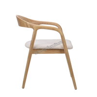 Chaise de salle à manger en bois massif de style nordique, nouvelle conception, vente en gros, vente chaude, meubles de salle à manger, restaurant, coussin en tissu, chaise Neva