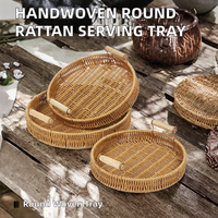 Panier de service rond classique en rotin PP tressé à la main, finition laquée, 22x4cm, pour présentation alimentaire en cuisine