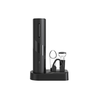 Set <span class=keywords><strong>de</strong></span> abridor <span class=keywords><strong>de</strong></span> vino eléctrico 4 en 1 con pilas, cortador <span class=keywords><strong>de</strong></span> papel <span class=keywords><strong>de</strong></span> aluminio, aireador, tapón y base <span class=keywords><strong>de</strong></span> carga para bodegas - Product Image 6
