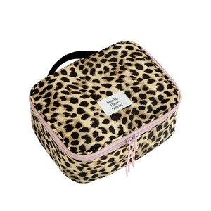 Sac cosmétique personnalisé avec logo imprimé léopard, fabricant en gros, grande capacité, organiseur de maquillage de voyage, pochette de rangement portable - Product Image 2