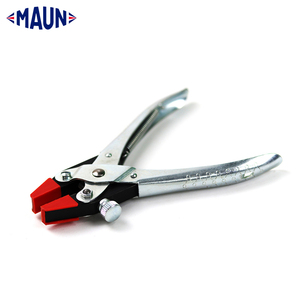 Alicates de Presión Paralelos <span class=keywords><strong>MAUN</strong></span> de Alta Calidad de 160 mm con Bloqueo Hans Free y Insertos de Plástico para Mordazas - Product Image 1