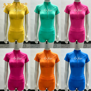 Conjunto de <span class=keywords><strong>Ropa</strong></span> para <span class=keywords><strong>Mujeres</strong></span> Altas, Camiseta Personalizada de Manga Corta con Media Cremallera y Pantalones Cortos, Estilo Y2K, <span class=keywords><strong>Ropa</strong></span> de Verano para Mujer, Conjunto de Dos Piezas - Product Image 3