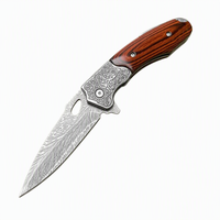 Couteau de poche pliant en acier Damas, motif plume, gravure argentée, esthétique pratique, portable pour l'extérieur, tranchant, EDC, vente en gros OEM