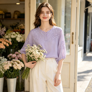 Blusa holgada bordada con lavanda, manga tres cuartos, cuello redondo, top floral elegante para mujer, camisa de primavera y verano - Product Image 4