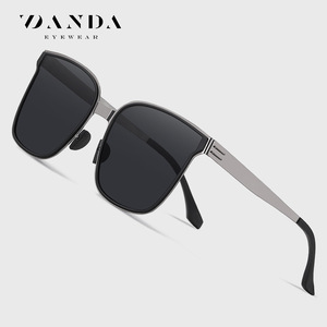 Gafas de sol DANDA rectangulares UV400 con montura completa unisex protección solar JS8579 - Product Image 1