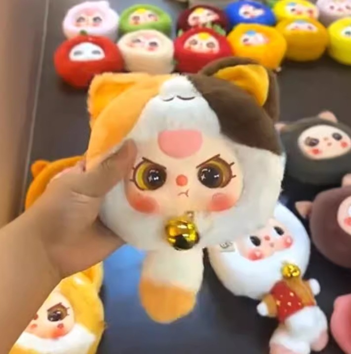 Wholesale Baby Three Lucky Cat Zipper Bag Series Plush