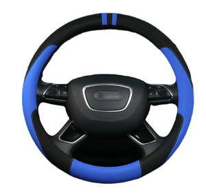 Ensemble de housses de <span class=keywords><strong>volant</strong></span> confortables <span class=keywords><strong>pour</strong></span> voiture, vente en gros, premium, hiver 2020, en cuir écologique, boîte couleur, <span class=keywords><strong>pour</strong></span> entreprise, 3 branches, 30MM - Product Image 1