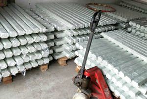 Heavy-Duty Fiberglass <b>Garden</b> Stakes FRP Climbing Plant Supports Rod Glass Fiber <b>Pole</b> - Product Image 3