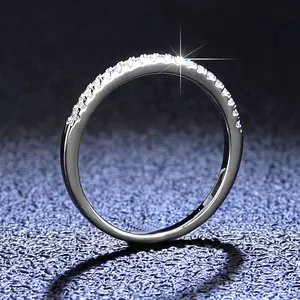 D warna VVS cincin Moissanite 925 perak murni cincin keabadian pribadi menyesuaikan potongan bulat perhiasan grosir