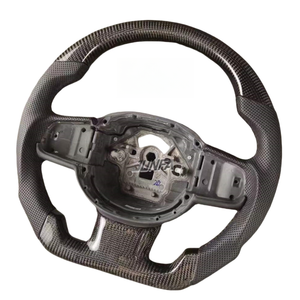 Volvo <span class=keywords><strong>XC</strong></span> 40 S90 S60 V60 <span class=keywords><strong>V90</strong></span> S40 V40 XC60 XC40 XC90 Modification du volant en fibre de carbone Matériau en cuir Ajustement parfait - Product Image 1