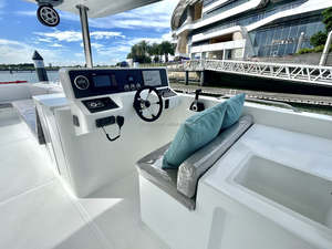 Yacht Catamarano di Lusso Personalizzato da 40 Piedi, per Crociere, Pesca, Intrattenimento, Alta Velocità, Commerciale, in Alluminio - Product Image 3