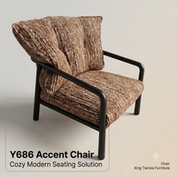 Fauteuil lounge moderne en tissu marron, fauteuil d'appoint rembourré avec structure en bois, pieds en bois de frêne, chaise de détente pour la maison et l'hôtel