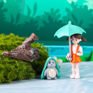 ตุ๊กตาจิ๋วสำหรับจัดสวน รูปเด็กผู้หญิงถือร่มและสัตว์เลี้ยง ทำจาก PVC ของตกแต่งสร้างสรรค์ สำหรับตกแต่งภายในและภายนอกอาคาร แบบตั้งโชว์ได้ - Product Image 1