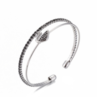Bracelet ouvert exquis plaqué or 14 carats, double rangée, avec breloque cygne en cristal pavé de zircone cubique et pointe sphérique, accessoire tendance en alliage