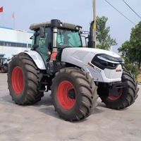 Traktor Pertanian 180HP 4WD dengan Kabin Ber-AC Mesin Weichai Penggerak Gigi untuk Budidaya Pertanian