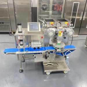 Machine à enrober les gâteaux de riz glutineux, mochi aux haricots rouges sucrés, pâtisseries au chocolat, desserts, bonbons et snacks - Product Image 1