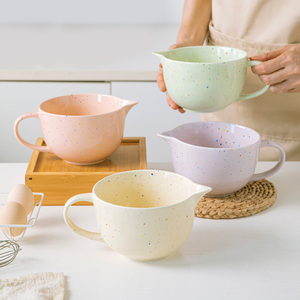 Tazón de Cerámica Grande con Boca Puntiaguda, Colorido y Moderno, para Batir Huevos, Servir Ensaladas, Jarra para Cocina - Product Image 1