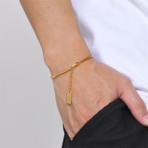 Joyería Minimalista, Brazalete de Acero Inoxidable para Hombre, Popular Brazalete de Cadena Cuadrada Chapado en Oro - Product Image 3