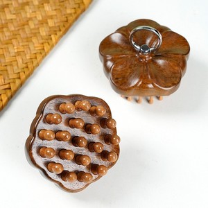 Peigne et bâton de massage en bois de hêtre ou de bois de santal pour une utilisation sur tout <span class=keywords><strong>le</strong></span> corps - Product Image 2