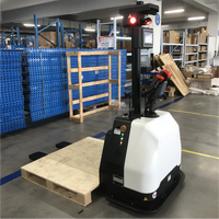 Chariot élévateur intelligent sans conducteur 1500 kg, navigation laser SLAM par code QR, transpalette automatique pour l'automatisation des entrepôts
