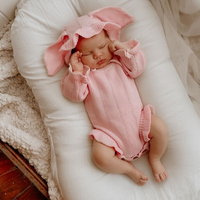 Personnalisé haut de gamme 100% coton biologique manches longues tricots pour bébés combinaisons barboteuse barboteuse en coton tricoté bébé fille barboteuse à volants