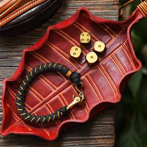 Plateau en cuir véritable fait main sur mesure, en cuir de vachette pleine fleur tanné végétal, épais et de qualité supérieure, organisateur de bureau, porte-clés et bijoux - Product Image 1
