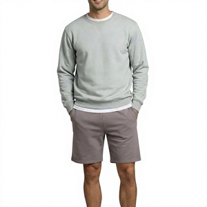 Shorts de sport pour homme en coton molletonné, coupe confortable, idéals pour le sport et la salle de sport. - Product Image 3