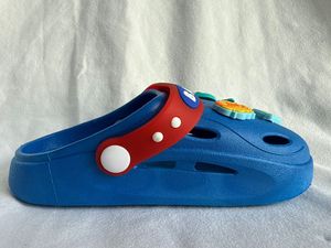 Ciabatte per bambini in PVC blu con suola antiscivolo da 15 mm, scarpe estive a infradito per ragazzi dai 4 ai 6 anni - Product Image 2