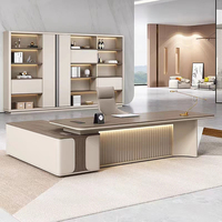 Bureau de direction de luxe de forme unique, bureau de direction moderne, mobilier de bureau, table avec lumière
