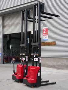 Apilador Eléctrico de 1.5 Toneladas (1500 kg) y 2 Toneladas (2000 kg) con Plataforma para Operador, Elevador de Paletas, Nuevo, para Uso Agrícola, Altura de Elevación de 3000 mm, Venta al Por Mayor - Product Image 2