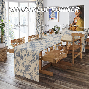 Camino de Mesa de Lino y Algodón con Diseño Floral Retro Azul y Blanco para Uso en el Hogar y Hoteles, Venta al Por Mayor - Product Image 2