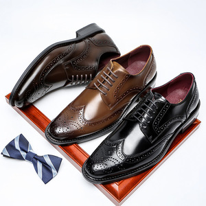 Chaussures décontractées pour hommes en cuir véritable léger, sculptées, antistatiques, antidérapantes, résistantes à l'usure, respirantes, désodorisantes, pour le bureau, les affaires et les mariages - Product Image 4