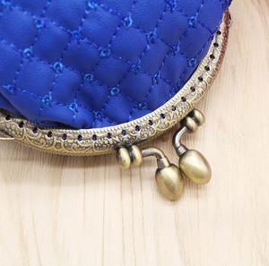 Borsetta corea con reticolo e paillettes borsa portaoggetti <span class=keywords><strong>a</strong></span> scacchi geometrico Mini portamonete <span class=keywords><strong>chiusura</strong></span> <span class=keywords><strong>a</strong></span> <span class=keywords><strong>scatto</strong></span> rossetto borsa da donna portafogli - Product Image 4