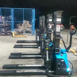 Chariot élévateur électrique manuel à palettes autochargeant, chariot élévateur à fourche intelligent à allée étroite, mini chariot élévateur à fourche, chariot élévateur à fourche à bras télescopique, chariot élévateur à fourche à conducteur accompagnant, entrepôt - Product Image 4