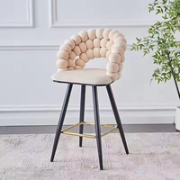 Tabouret de bar contemporain en fer forgé, design bulle, assise rembourrée orange, finition laiton, hauteur réglable, durable, pour cuisine et bar à domicile