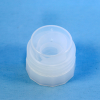 Nouveau design de bouchon de bouteille de détergent à lessive en plastique bouchon de tasse à mesurer avec verseur pour détergent liquide en gros