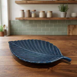 Decoración de Mesa Redonda de Cerámica, Diseño Bohemio Azul Oscuro Moderno - Product Image 1