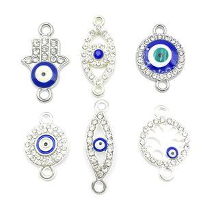 Colgante de Ojo Turco de Formas Variadas con Aleación de Diamantes de Imitación para Accesorios de Joyería DIY - Product Image 5