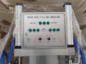Machine <span class=keywords><strong>de</strong></span> lavage et <span class=keywords><strong>de</strong></span> remplissage <span class=keywords><strong>de</strong></span> fûts <span class=keywords><strong>de</strong></span> bière fixe pour table, avec double tête pour brasserie - Product Image 6