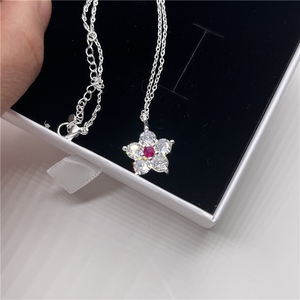 Etiqueta NFC Compacta con Diseño Floral y Acabado Plateado Premium, Sin Necesidad de Energía, Memoria de Usuario de 1024 bits, Compatible con Repetición - Product Image 5