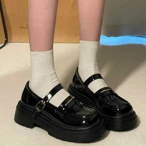 <span class=keywords><strong>Scarpe</strong></span> piccole in pelle da <span class=keywords><strong>donna</strong></span> autunno nuovo stile Retro Versatile suola spessa - Product Image 5