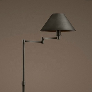 Lámpara de Pie de Esquina de Estilo Americano Retro y Antiguo, Decorativa, de Metal, con Brazos Plegables y Altura Ajustable - Product Image 6