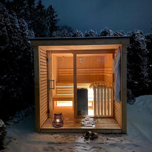 Moderna cabina Sauna in legno all'aperto con tetto a prova di neve e finestra di vetro riscaldamento elettrico per la foresta invernale per uso termale - Product Image 1