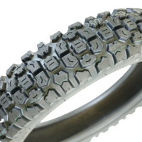 Ban sepeda motor off-road 4.60-17 kualitas tinggi dan ban tubeless karet murah