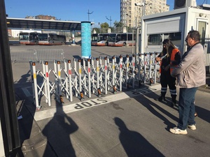 Otomatik bariyer elektrik çiftlik giriş geri çekilebilir sürgülü <span class=keywords><strong>Anti</strong></span> hırsızlık kapısı - Product Image 4